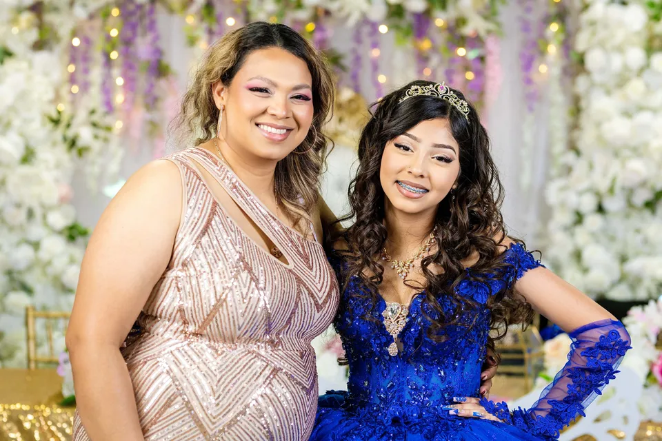 Quinceañera celebration photographed by New Diamond Productions — photograph 140