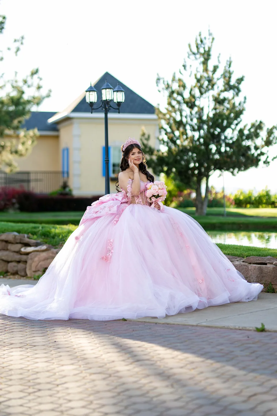 Quinceañera celebration photographed by New Diamond Productions — photograph 116