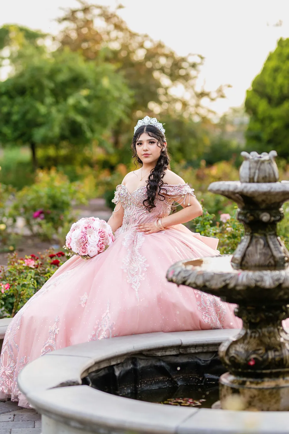 Quinceañera celebration photographed by New Diamond Productions — photograph 112