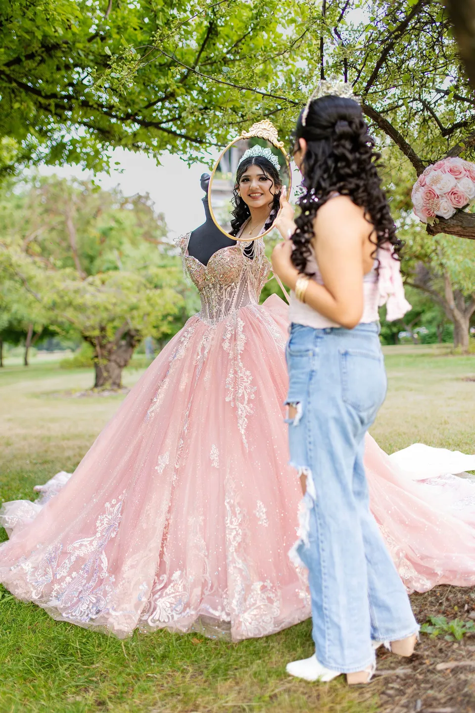 Quinceañera celebration photographed by New Diamond Productions — photograph 94