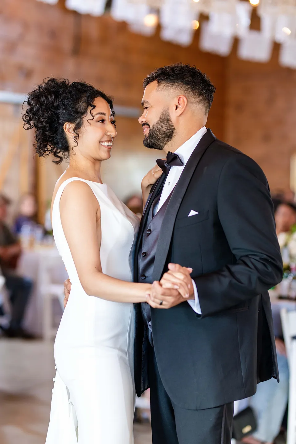 Wedding celebration photographed by New Diamond Productions — photograph 172